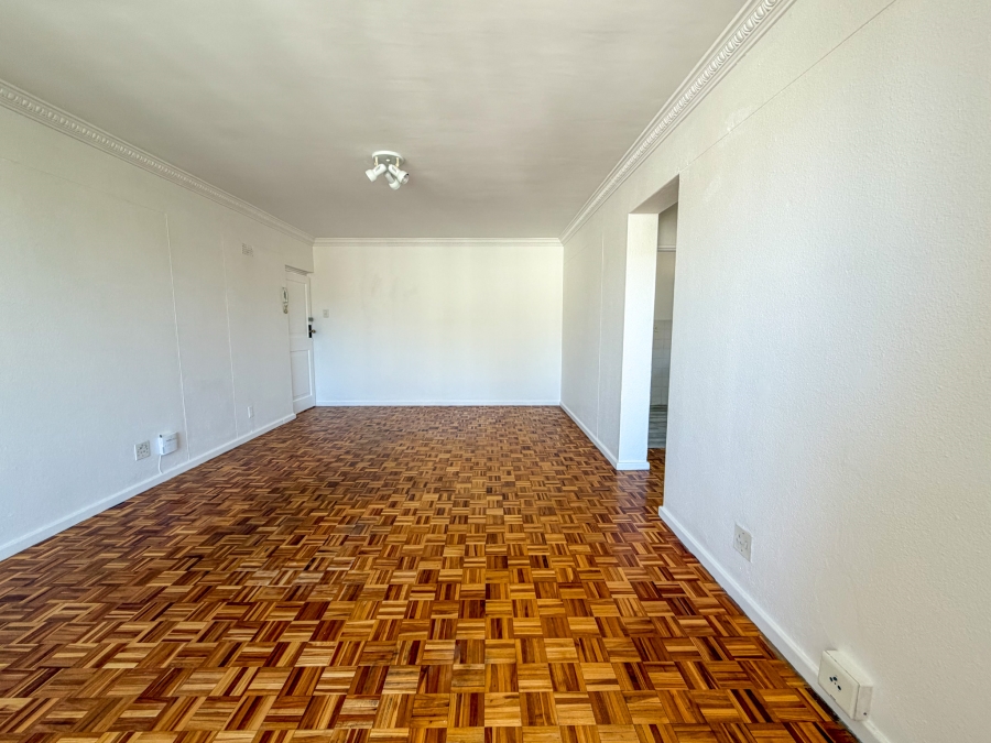 1 Bedroom Property for Sale in Oranjezicht Western Cape